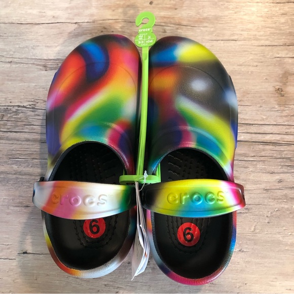 CROCS Graphic Bistro Clog Unisex W8 M6 - Picture 1 of 9